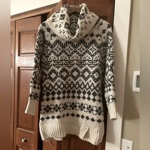 Ruff Hewn women’s sweater
